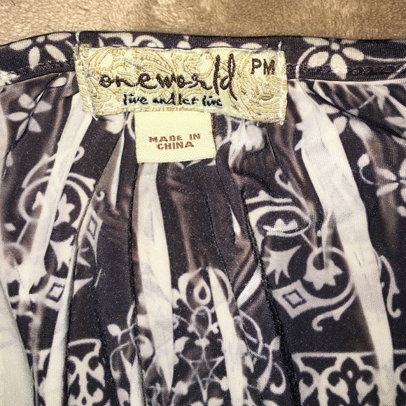 One World Top - Picture 4 of 4