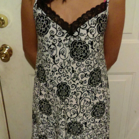 Night gown
