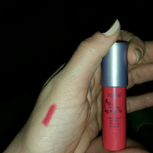 Lip bundle - Picture 3 of 4