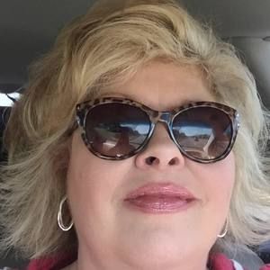 Meet your Posher, Bernice