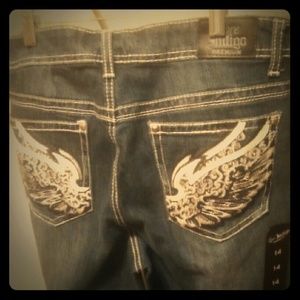 Size 14 never worn capris