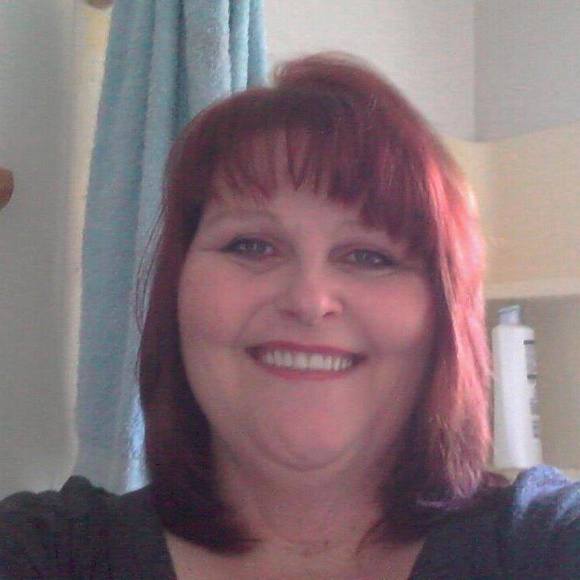 Meet your Posher, Deborah - Picture 1 of 1
