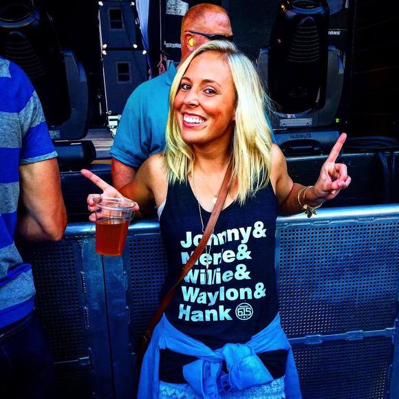 Meet your Posher, Tara