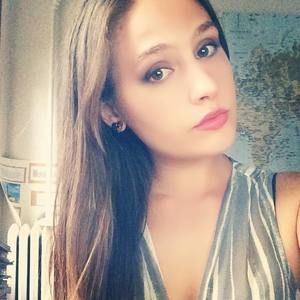 Meet your Posher, Teressa