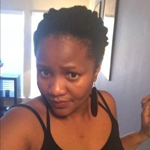 Meet your Posher, Tlogelo