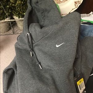Nike sweat shirt and pants