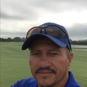 Meet your Posher, Wilfredo