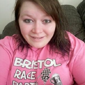 Meet your Posher, Tabitha