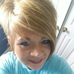 Meet your Posher, Tonya