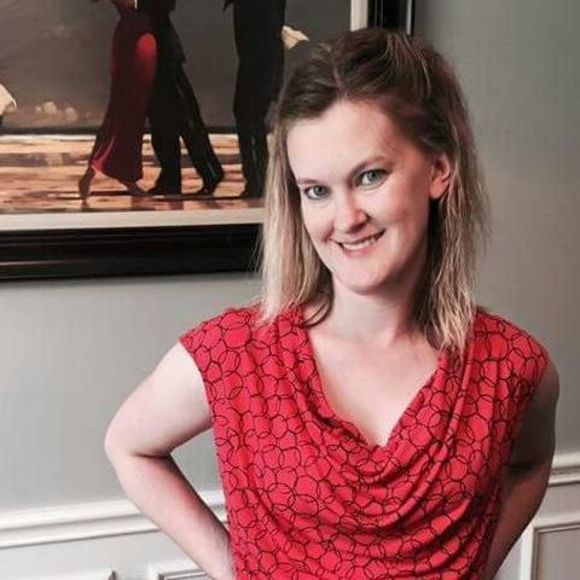 Meet your Posher, Jennifer - Picture 1 of 1