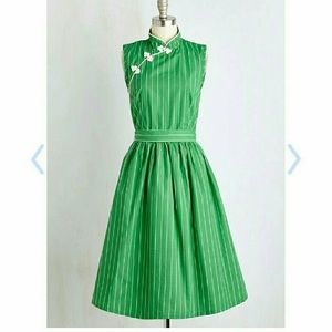 Biographical Book Club (shamrock)