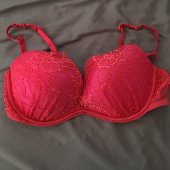 VICTORIA'S SECRET BRA - Picture 1 of 1