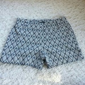 LOFT Diamond Woven Print Shorts