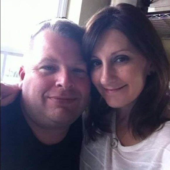 Hello everyone!  Glad you stopped by my closet🌟❤️ - Picture 5 of 7