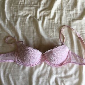 Vs pink push-up bra