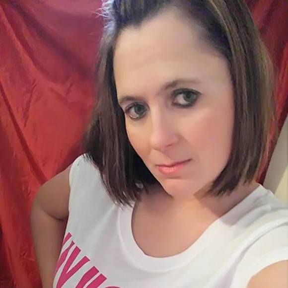 Meet your Posher, Michele