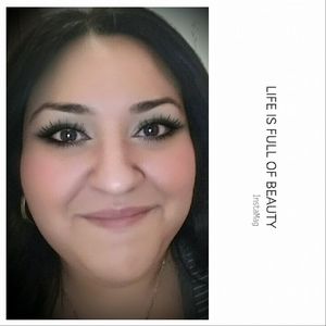 Meet your Posher, Rebecca