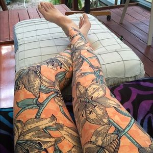 LuLaRoe TC Leggings