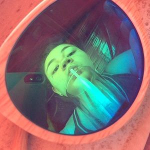 Meet your Posher, Daniela