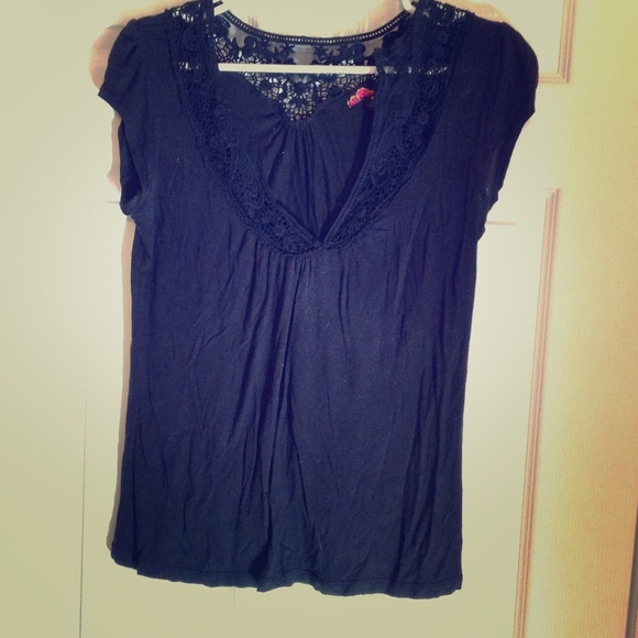 Casual lace tee