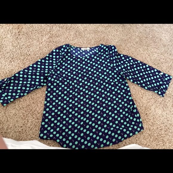 NWOT Lightweight Tunic by Boutique Brand Pomelo