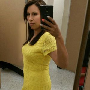 Meet your Posher, Elisa manuel