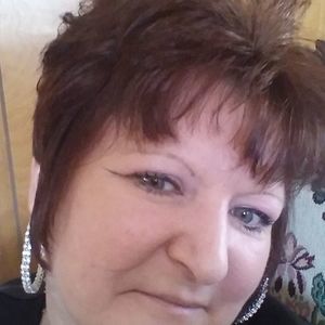 Meet your Posher, Tonya