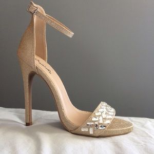 Champagne gold silver strappy ankle sandals heels