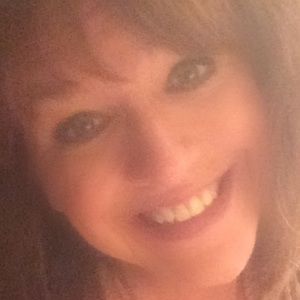 Meet your Posher, Leslie
