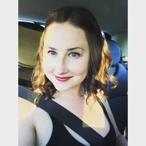 Meet your Posher, Becca