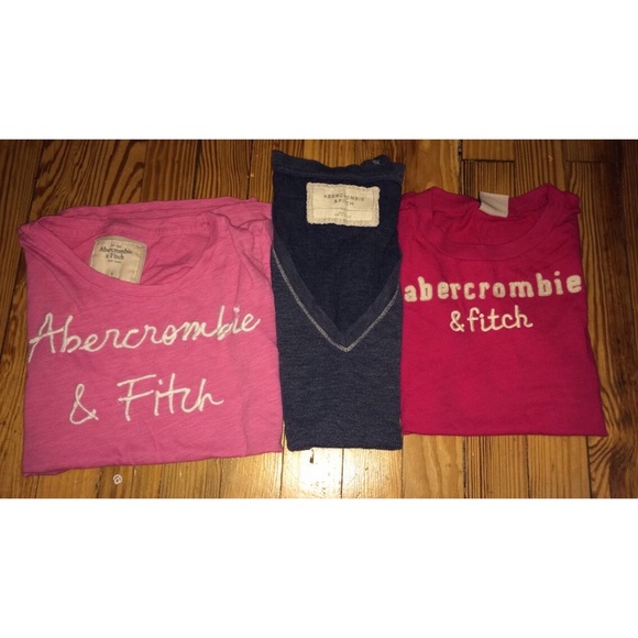 CLOSET CLOSING Abercrombie Bundle - Picture 1 of 4