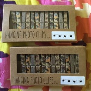 hanging photo clips