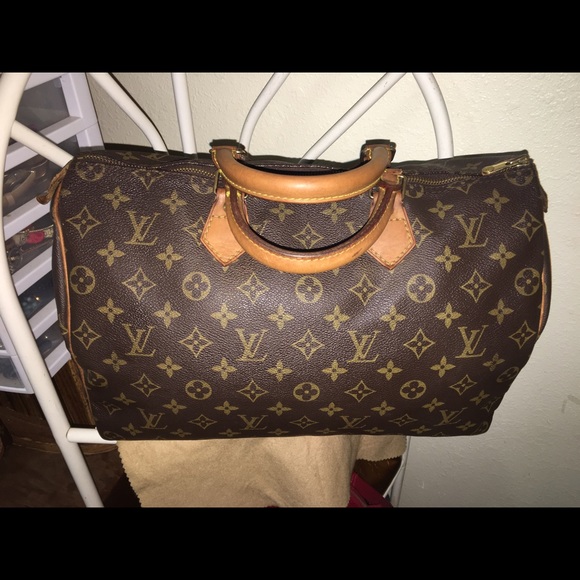 🎉Authentic Louis Vuitton speedy 35