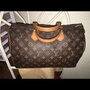 🎉Authentic Louis Vuitton speedy 35