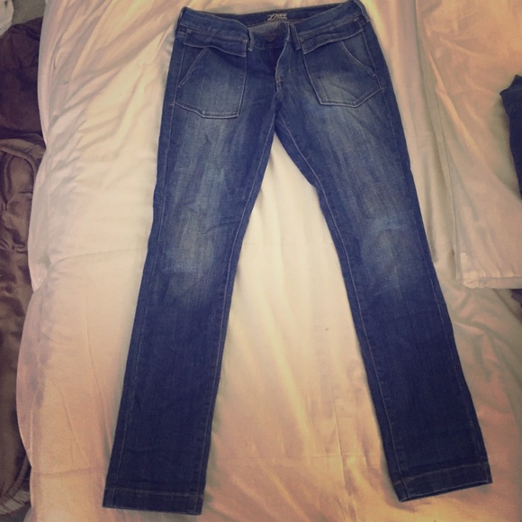 Skinny jeans
