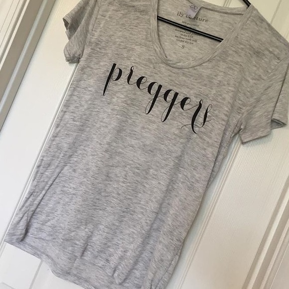 Preggers T-Shirt - EUC 👶🏼💕