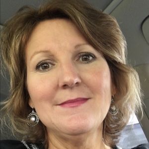 Meet your Posher, Katrina