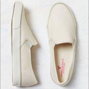American eagle slip on shoes