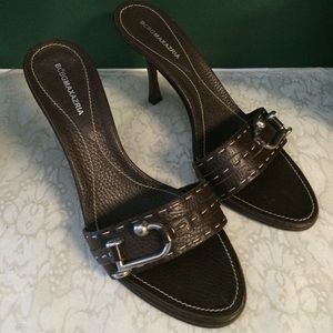 BCBG brown leather heels