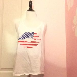 Sleeveless American kiss