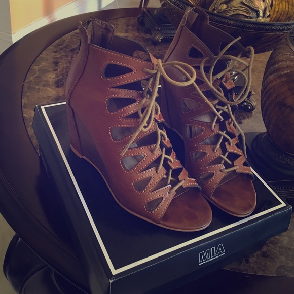 MIA Shoes - MIA- Issy wedge sandals