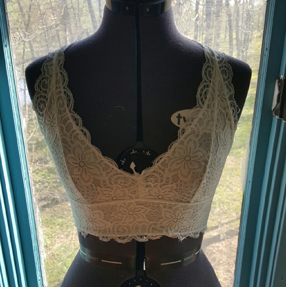 Off White Bandeau Brand Lace Sz M