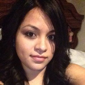 Meet your Posher, Mayra