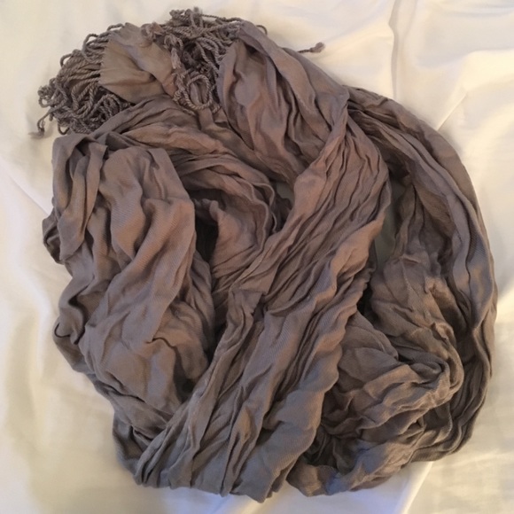 Crinkly Silver Pashmina