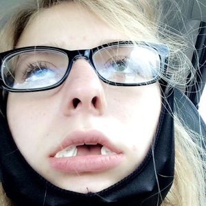 Meet your Posher, Kendall