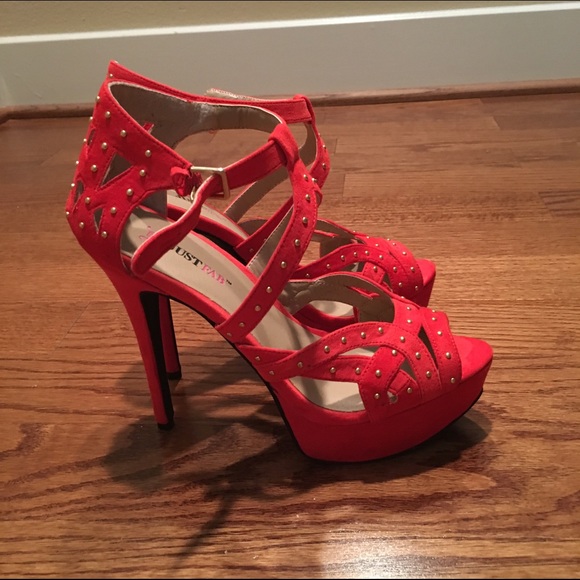 JustFab Sandals. Ultra high
