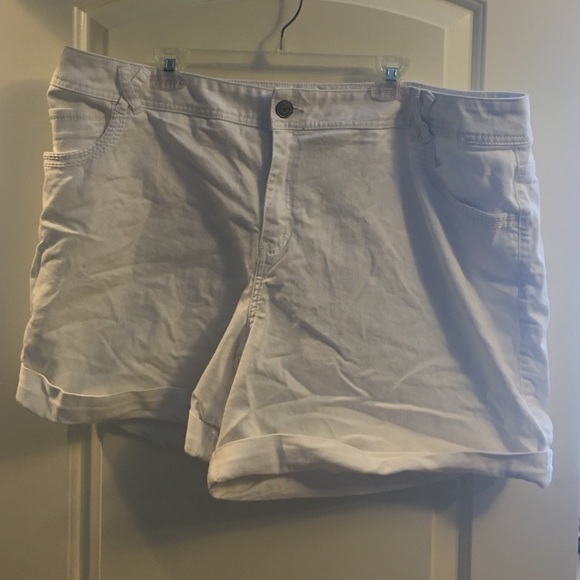 White jean shorts
