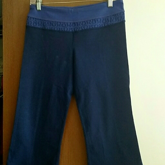 Gently used Lululemon capri-pants