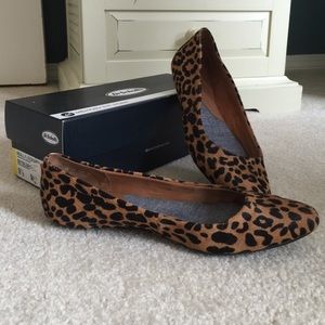 Dr Scholls memory foam leopard flats size 9.5