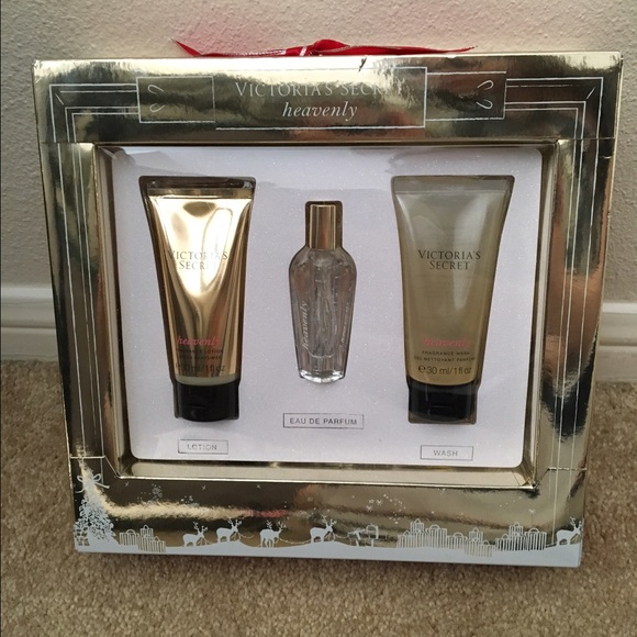 Christmas edition VS heavenly perfume set